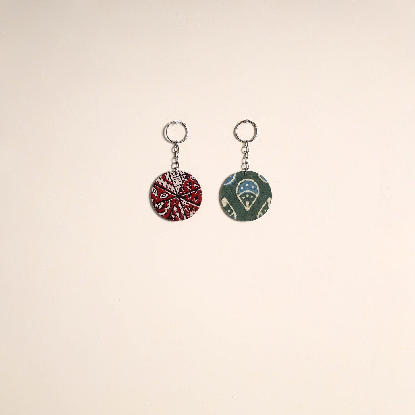 Multicolor - fabric-embellished wood keychain (set of 2) 11