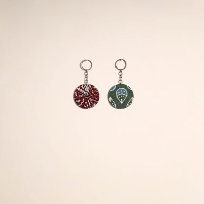 Multicolor - fabric-embellished wood keychain (set of 2) 11