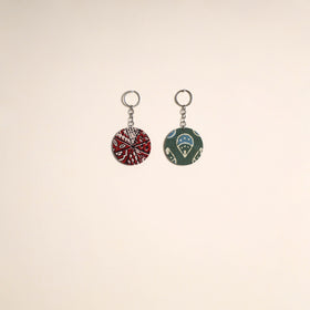 Multicolor - fabric-embellished wood keychain (set of 2) 11