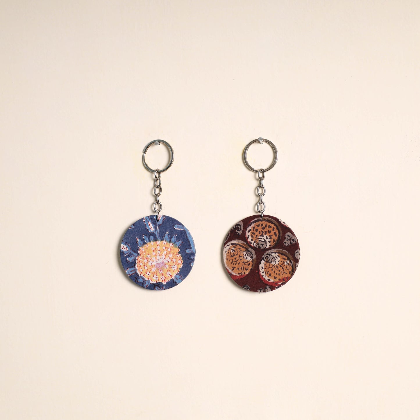 Multicolor - fabric-embellished wood keychain (set of 2) 22