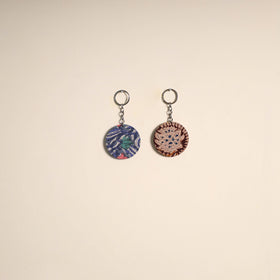 Multicolor - fabric-embellished wood keychain (set of 2) 28