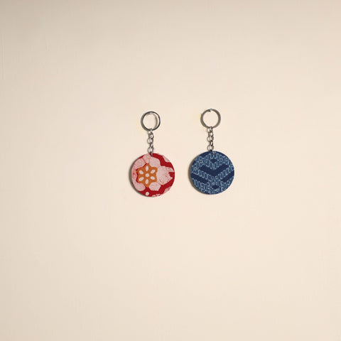 Multicolor - fabric-embellished wood keychain (set of 2) 42