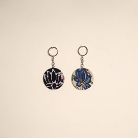 Multicolor - fabric-embellished wood keychain (set of 2) 44