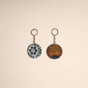 Multicolor - fabric-embellished wood keychain (set of 2) 47