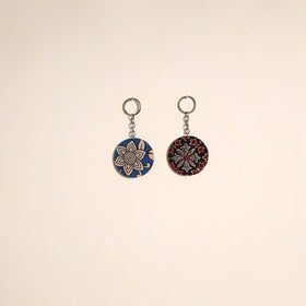 Multicolor - fabric-embellished wood keychain (set of 2) 50