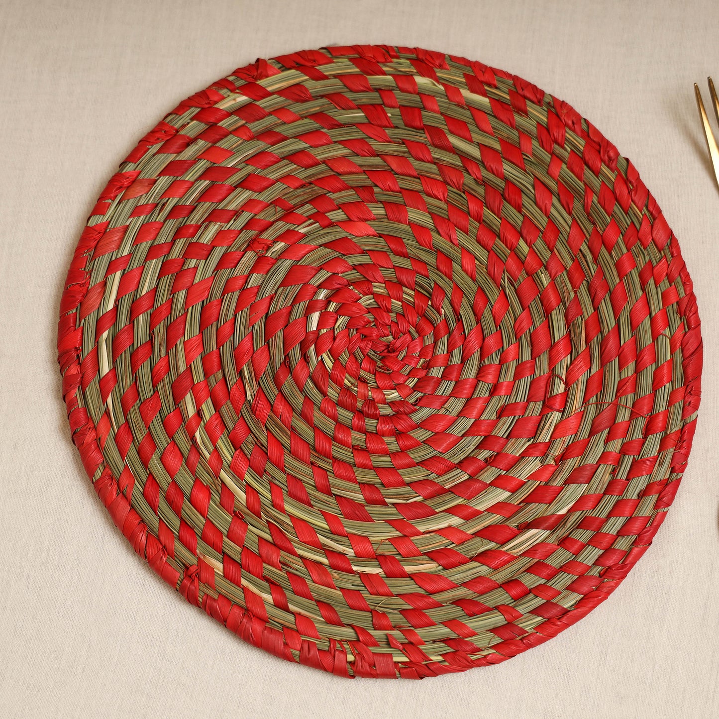 Red - Handcrafted Eco-Friendly Sabai Grass Spiral Mat 08