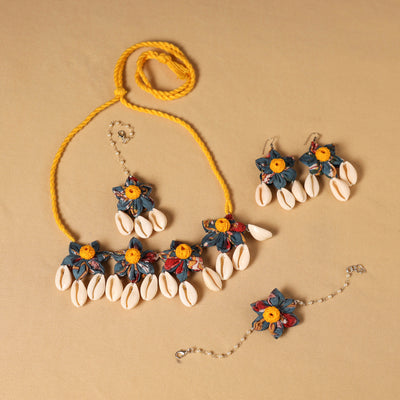 Handmade Fabart Floral Jewellery Set