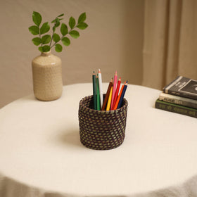 Brown - Handcrafted Eco-Friendly Sabai Grass Pen Stand 01