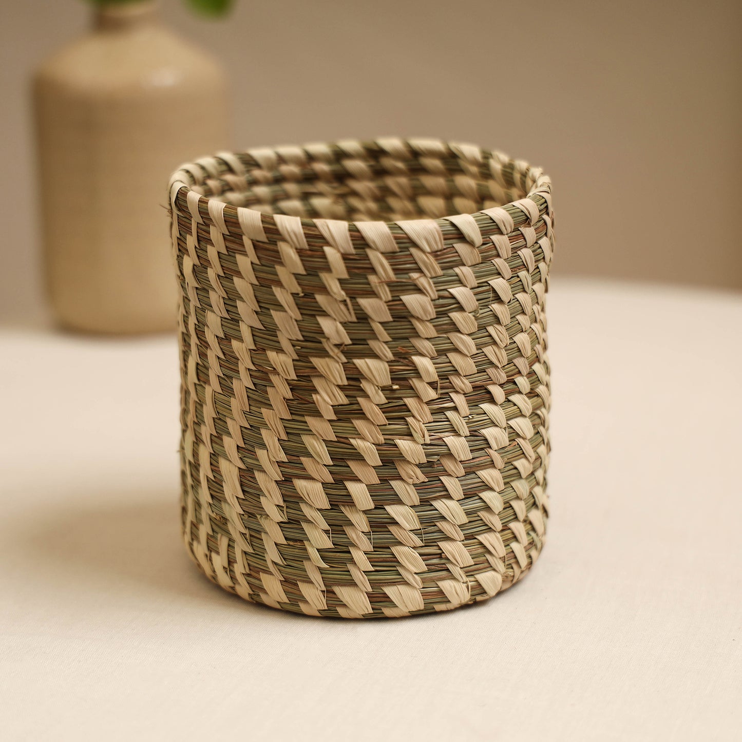 Beige - Handcrafted Eco-Friendly Sabai Grass Pen Stand 04