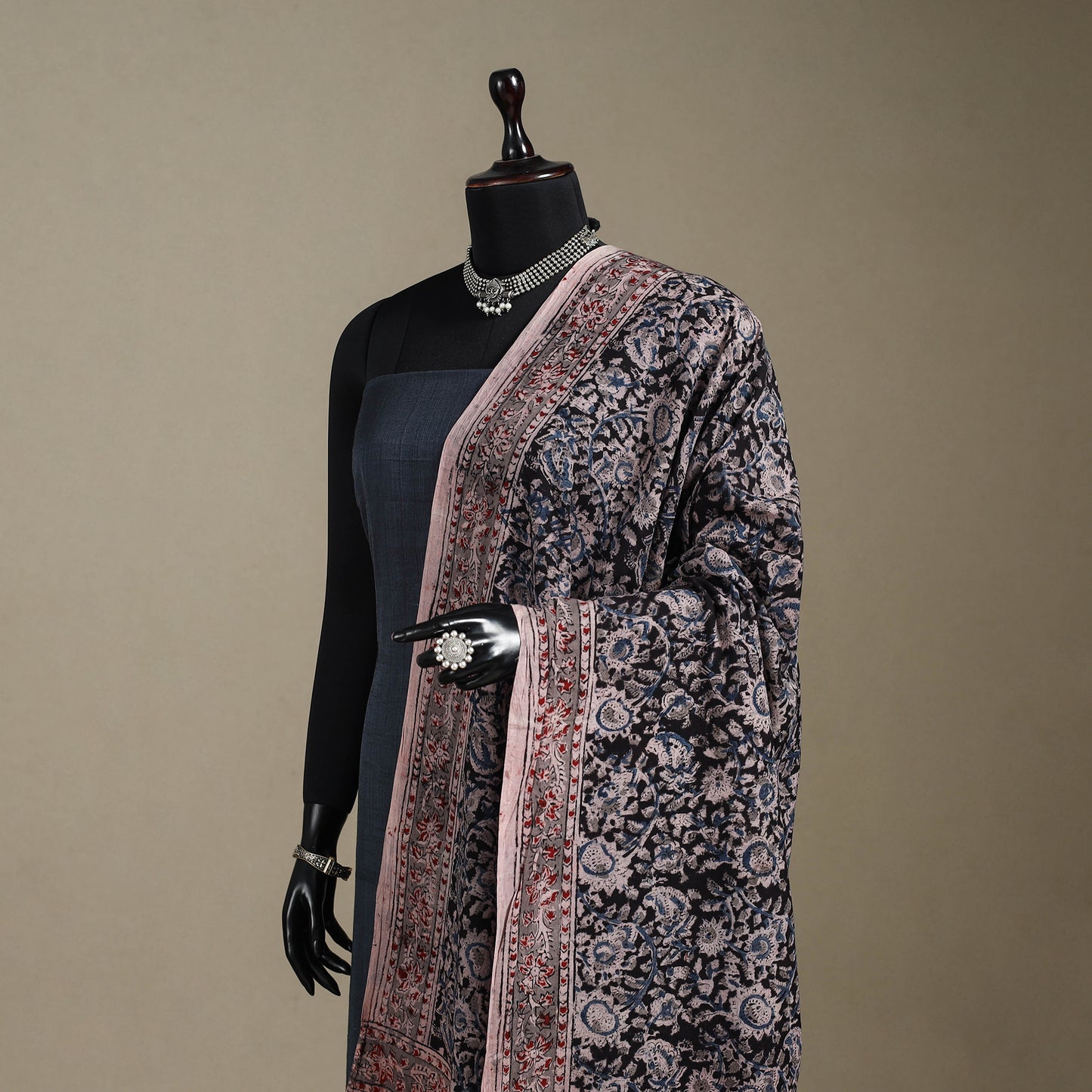 Black - pedana natural dyed cotton kalamkari dupatta 07