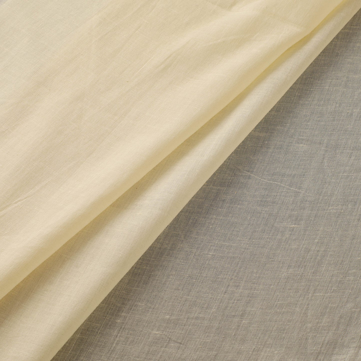 Prewashed Mul Cotton Plain Fabric 31
