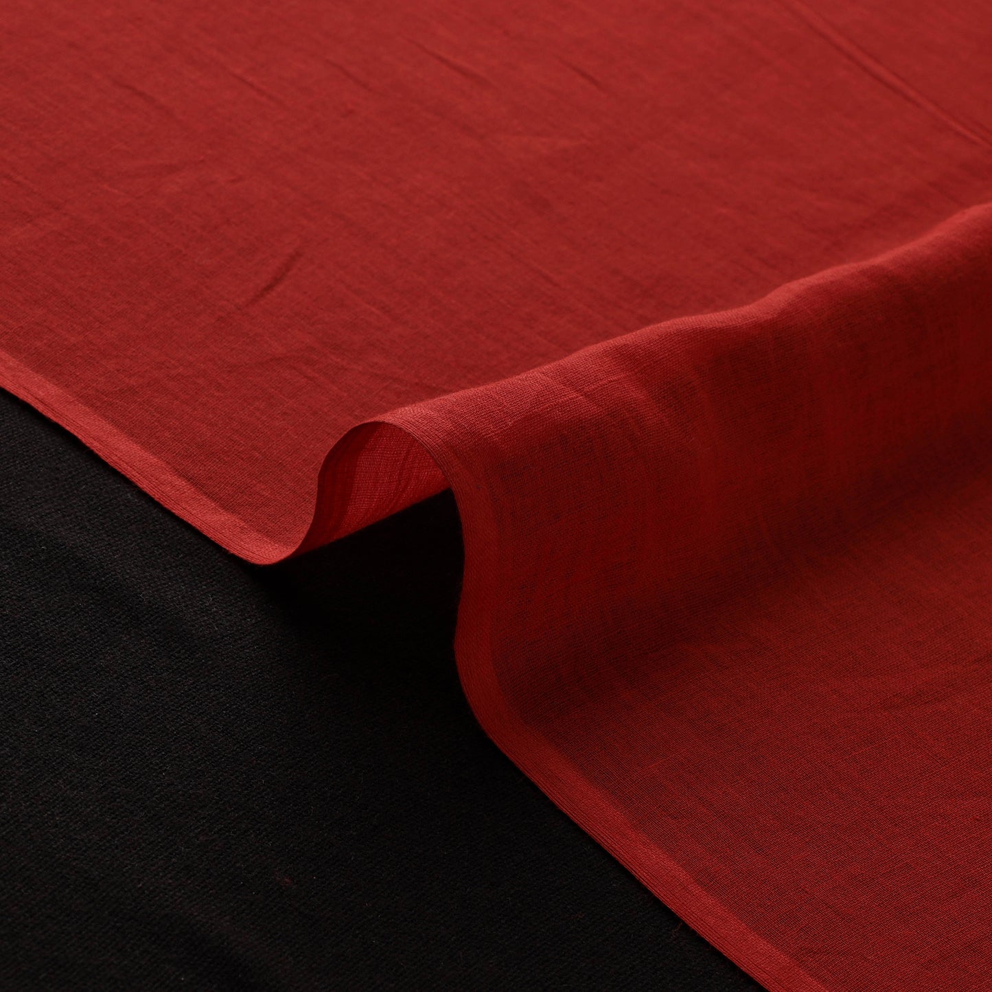Prewashed Mul Cotton Plain Fabric 34