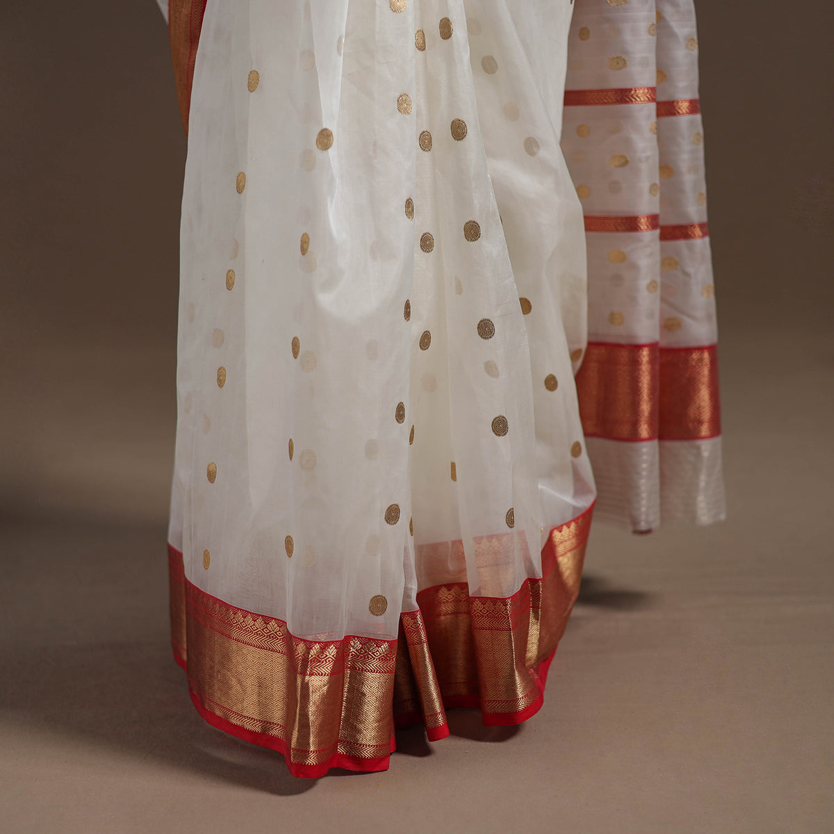 White - Durga Pooja Special - Traditional Handloom Chanderi Silk Saree 05