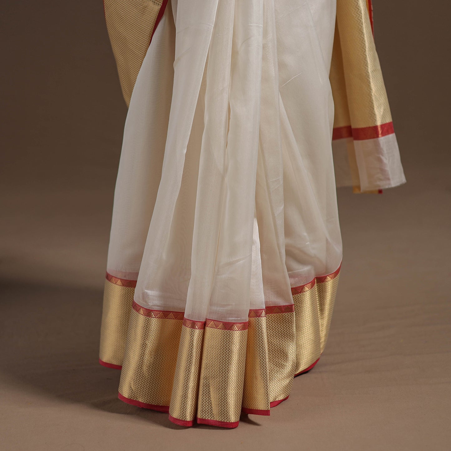 White - Durga Pooja Special - Traditional Handloom Chanderi Silk Saree 03