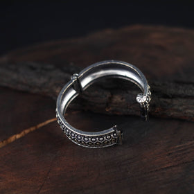 Handcrafted German Silver Bracelet / Kada