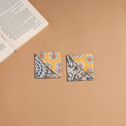 Multicolor - handmade cotton fabric corner bookmark (set