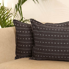 Set of 2 Jacquard Weave Pillow Covers 02