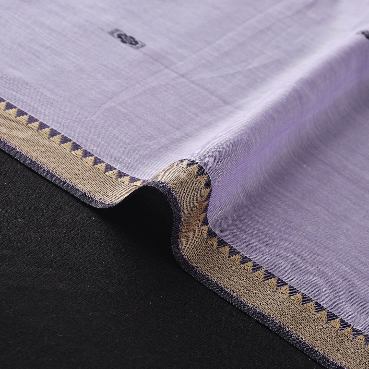 Dharwad Mercerised Cotton Thread Buta Fabric 21