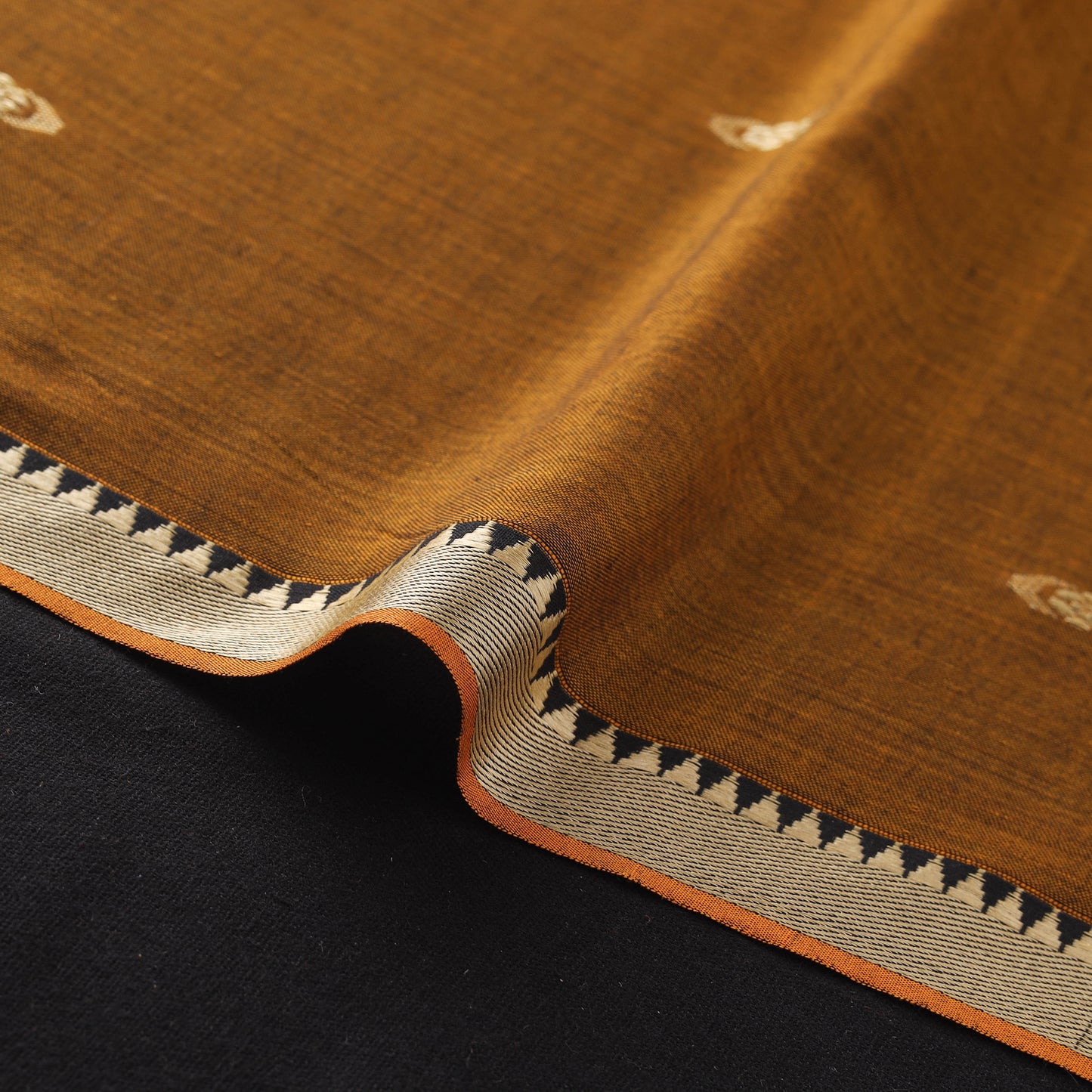 Dharwad Mercerised Cotton Thread Buta Fabric 17