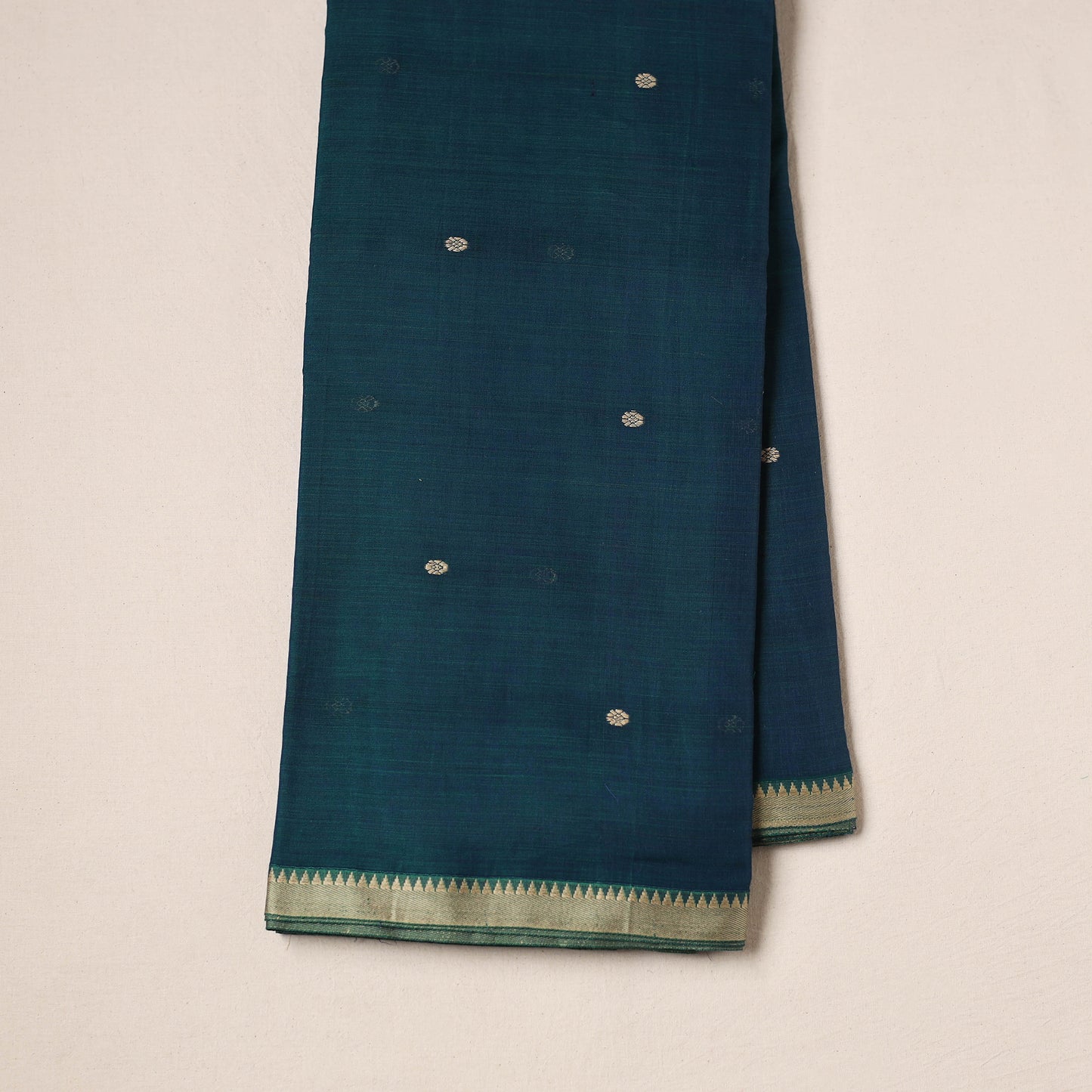 Dharwad Cotton Buti Plain Fabric with Thread Border 02