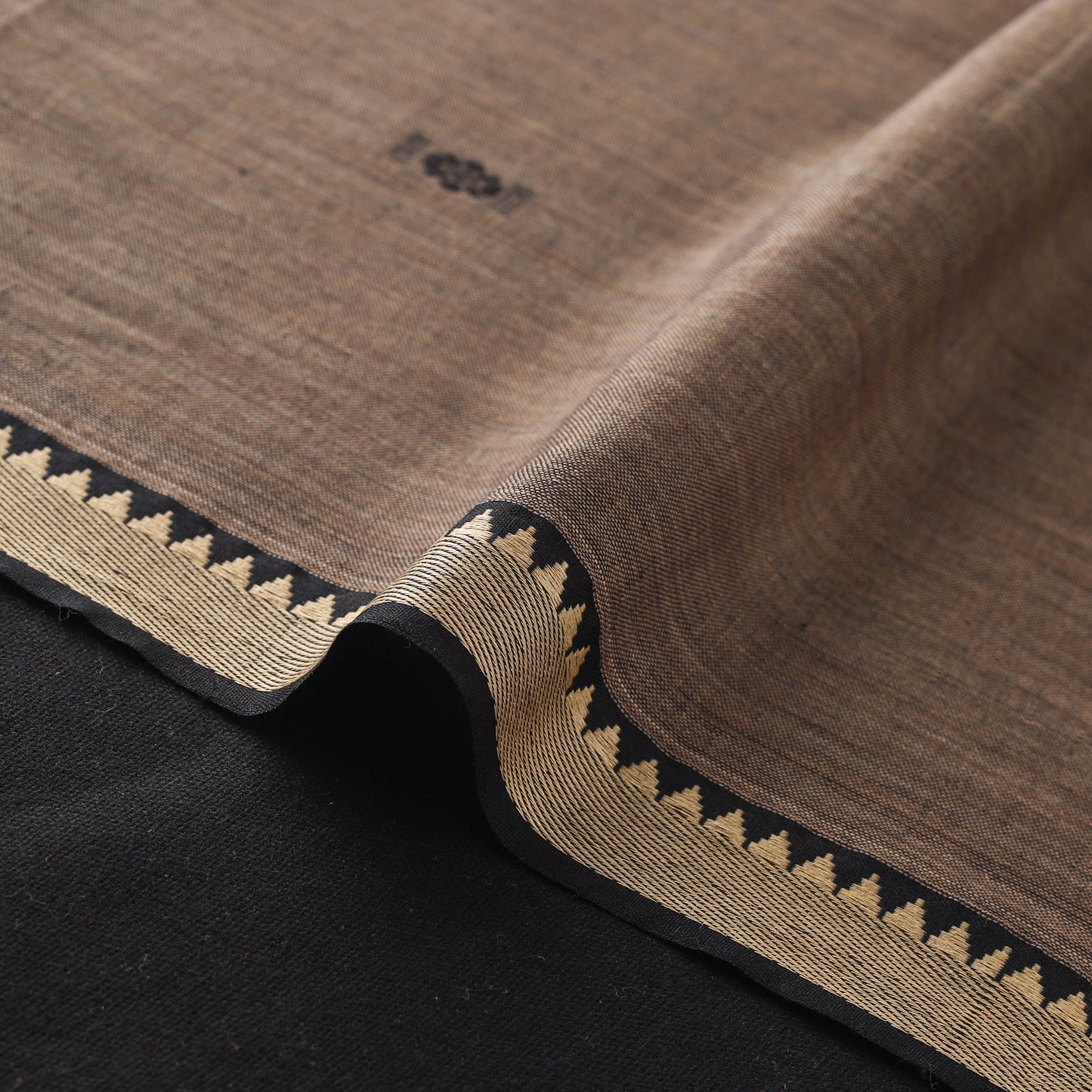 Dharwad Mercerised Cotton Thread Buta Fabric 07
