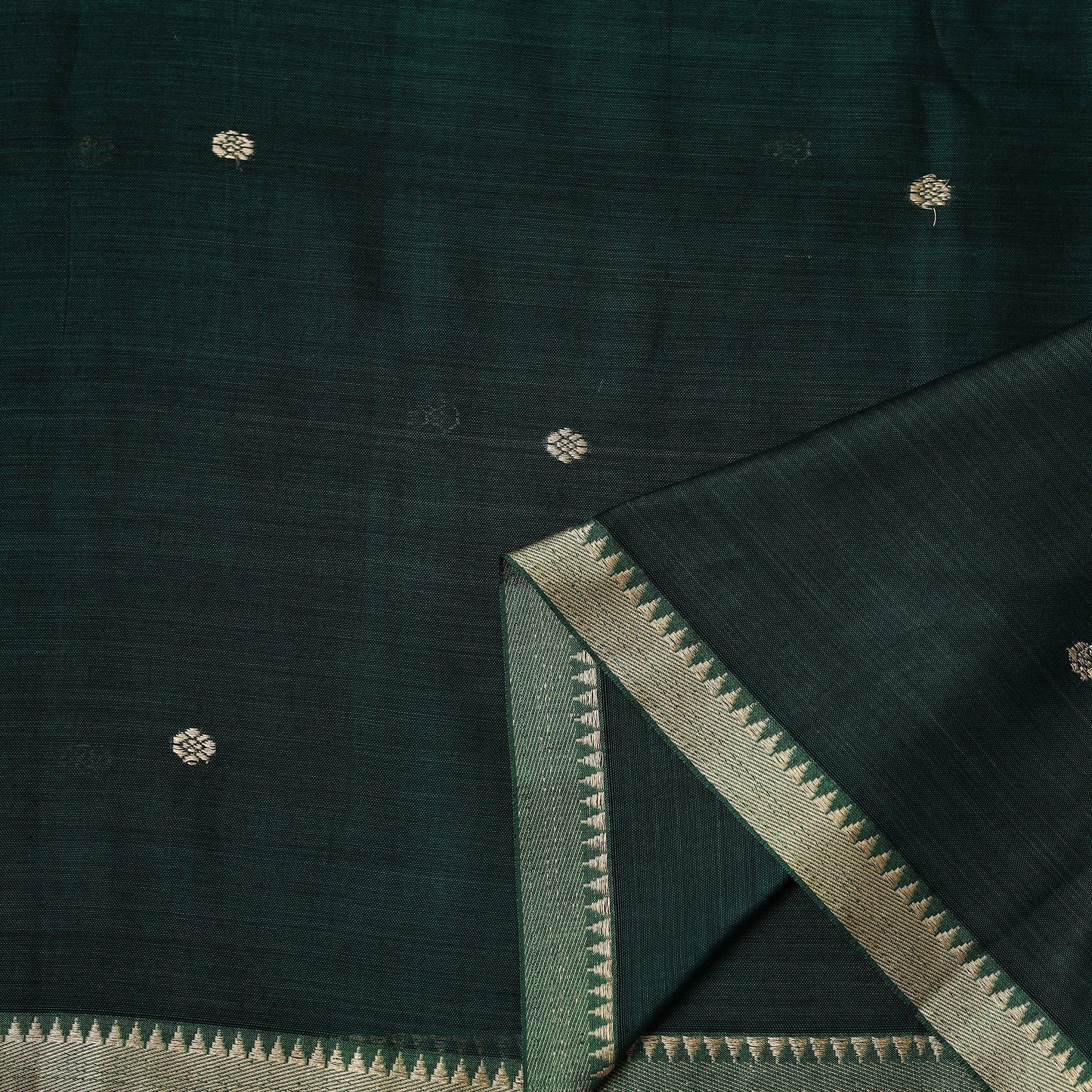 Dharwad Cotton Buti Plain Fabric with Thread Border 03