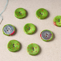 2.5cm Buttonbaaz Handmade Button Big (Set of 8) 51