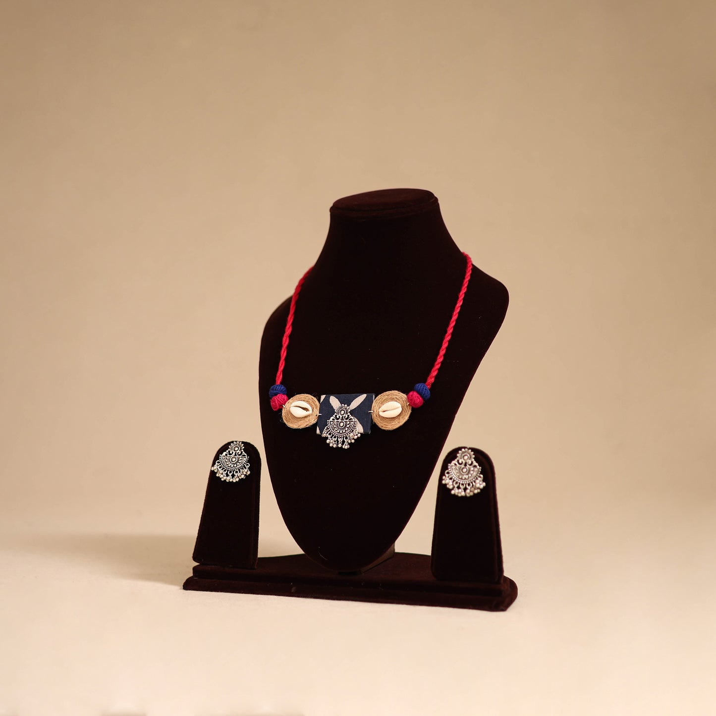 Red - german silver jute & fabart necklace set 63