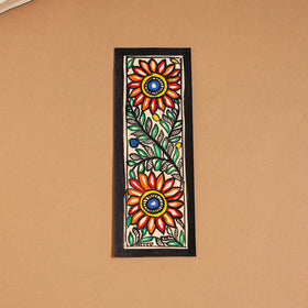 Madhubani handpainted bookmark (7 x 2 in) 39 - handcrafted