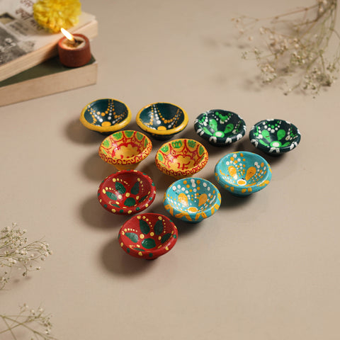 Decorative handpainted clay diya (set of 10) 01