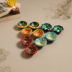 Decorative handpainted clay diya (set of 10) 01
