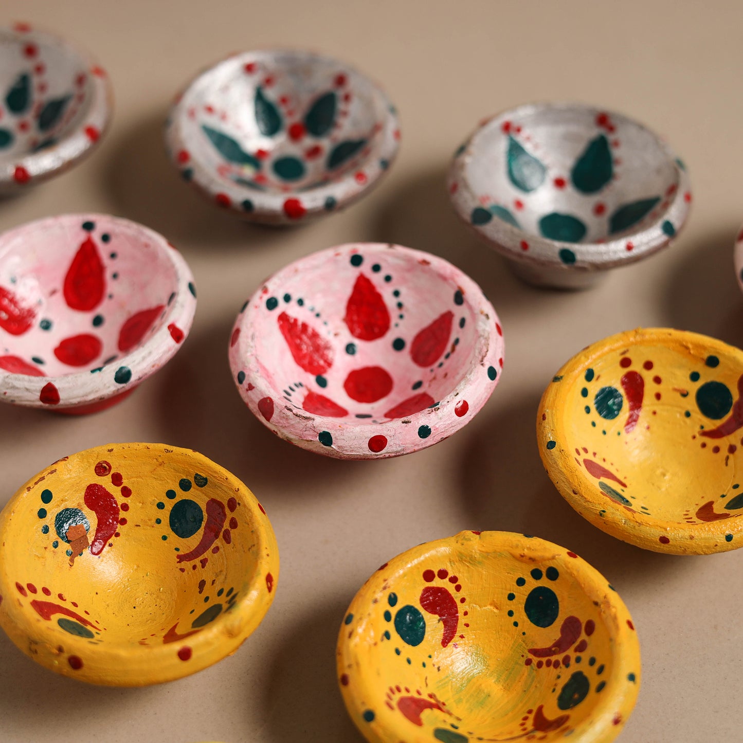 Decorative handpainted clay diya (set of 10) 33