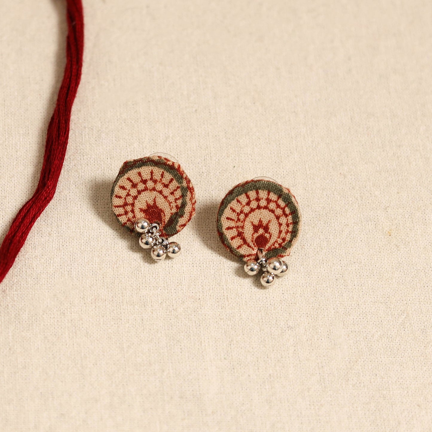 Red - handmade fabart shell necklace set 28 - handcrafted