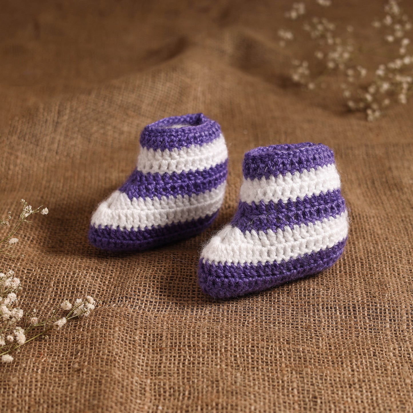 Purple - hand knitted woollen socks for kids (6-12 months)
