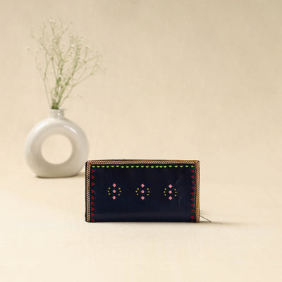 Handcrafted Kutch Leather Clutch / Wallet 42