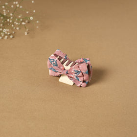 Handmade Women's Bow Hair Claw Clip 01