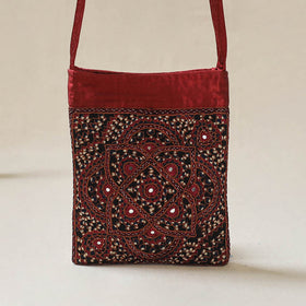 Kutch Neran Hand Embroidered Sling Bag 01