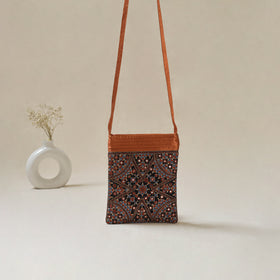 Kutch Neran Hand Embroidered Sling Bag 03
