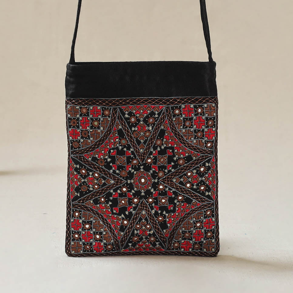 Kutch Neran Hand Embroidered Sling Bag 04