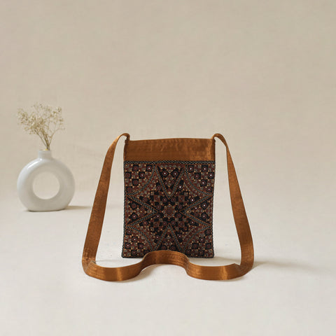 Kutch Neran Hand Embroidered Sling Bag 07