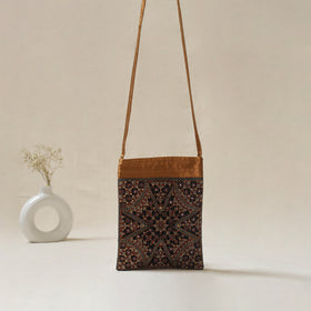 Kutch Neran Hand Embroidered Sling Bag 07