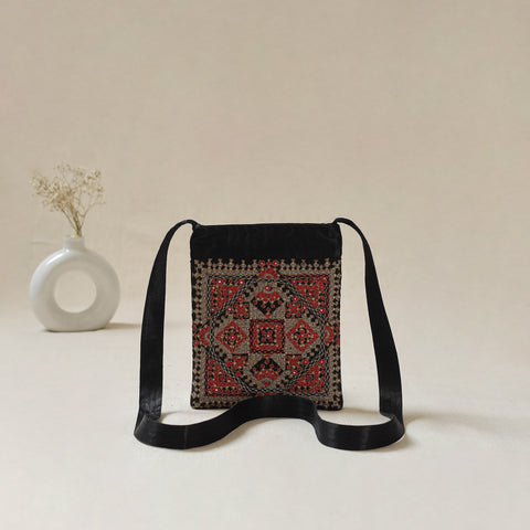 Kutch Neran Hand Embroidered Sling Bag 10