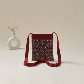 Kutch Neran Hand Embroidered Sling Bag 11