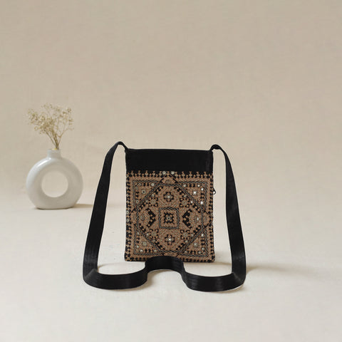 Kutch Neran Hand Embroidered Sling Bag 14