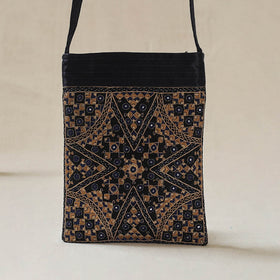 Kutch Neran Hand Embroidered Sling Bag 15
