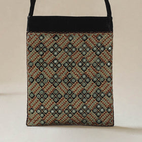 Kutch Neran Hand Embroidered Sling Bag 19