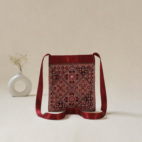 Kutch Neran Hand Embroidered Sling Bag 20