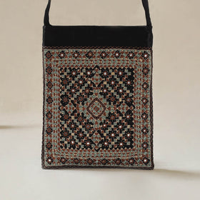 Kutch Neran Hand Embroidered Sling Bag 22