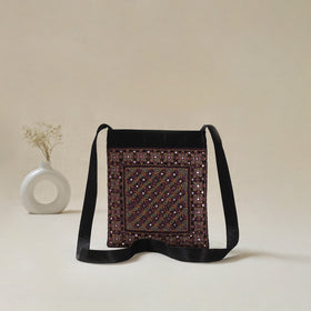 Kutch Neran Kharek Hand Embroidered Sling Bag 24