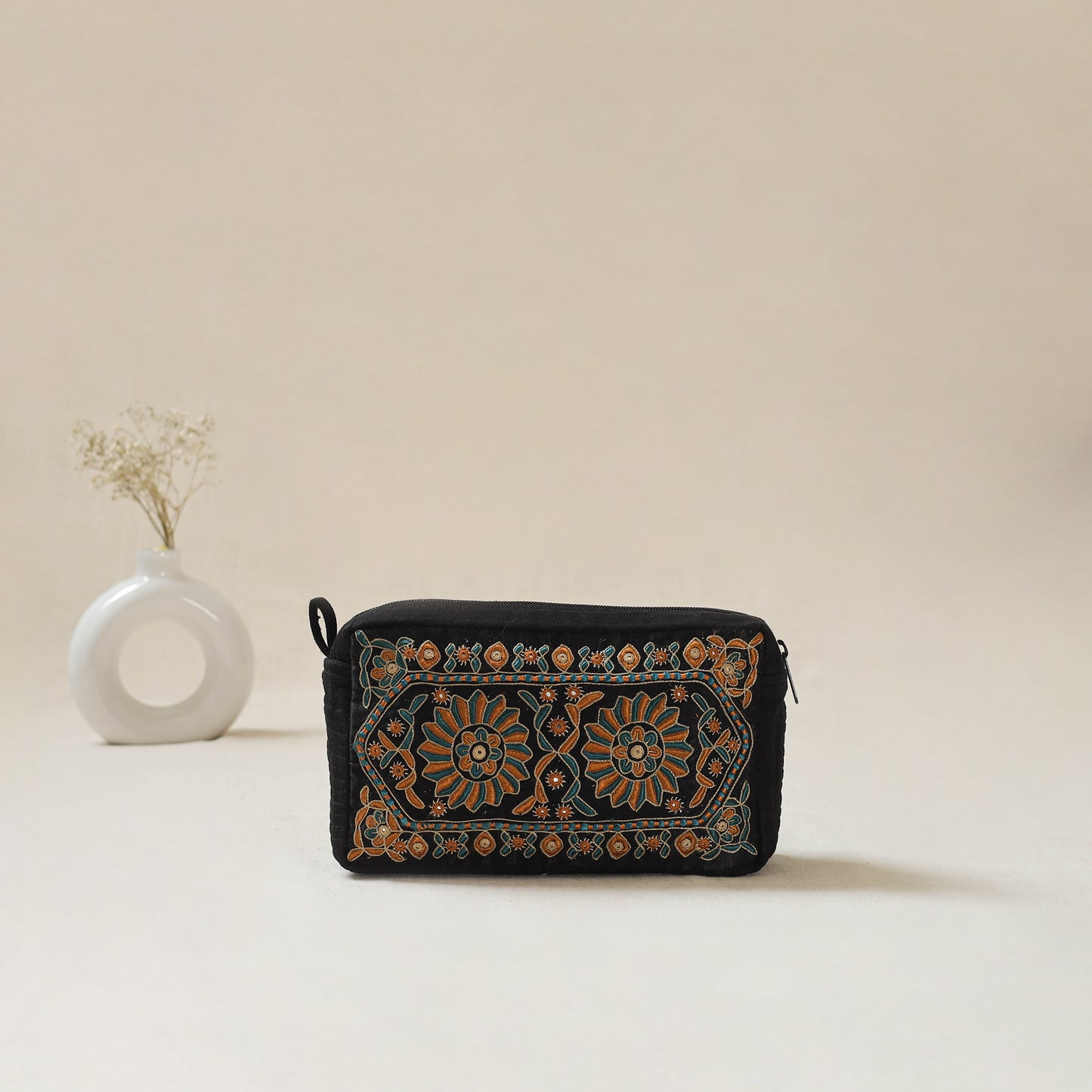 Kutch Sindhi Memon Hand Embroidered Travel Pouch 25